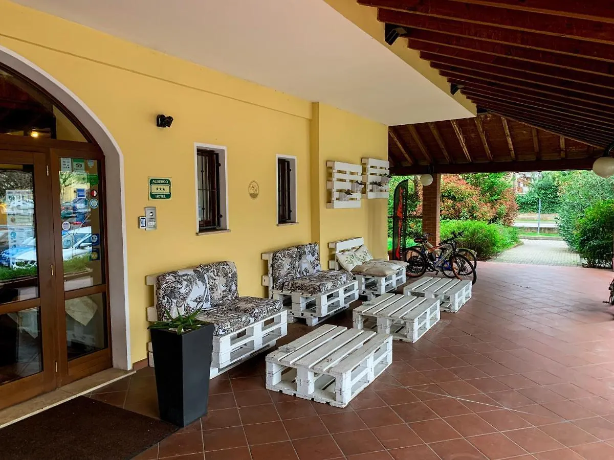 Hotel La Locanda Della Franciacorta Corte Franca 3*,